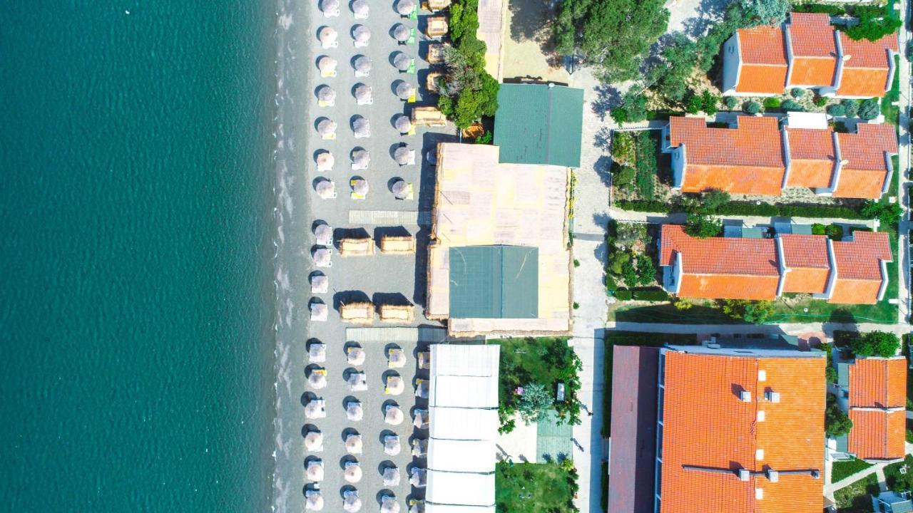Teos Ormanci Tatil Koyu Hotel Seferihisar Bagian luar foto
