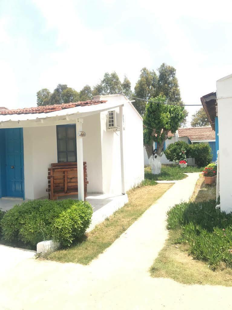 Teos Ormanci Tatil Koyu Hotel Seferihisar Bagian luar foto